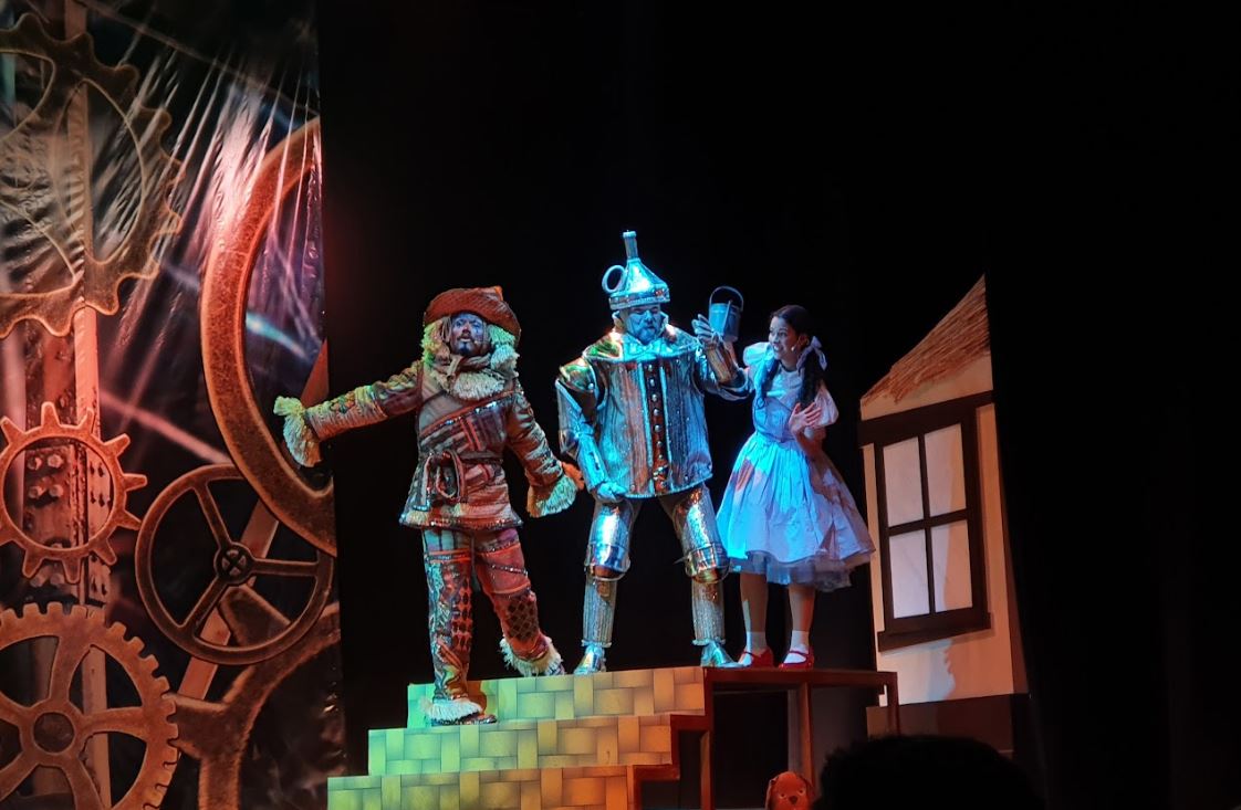 A superprodução musical “O Mágico de Oz”, encerra sua temporada no Teatro das Artes, no Shopping Eldorado, em São Paulo, neste domingo (31).